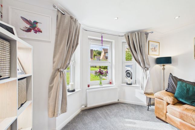53 Sandhead Terrace, Glasgow photo 4