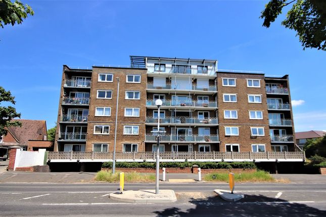 Thumbnail Flat for sale in Stokes House, Sutherland Avenue, Bexhill-On-Sea