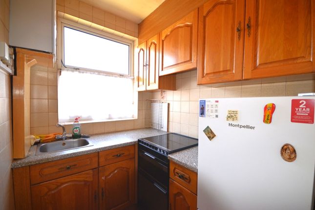 Everton Court,298, Honeypot Lane, Stanmore photo 4