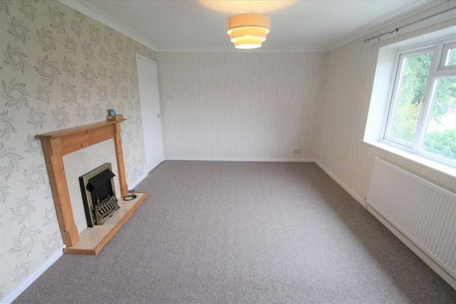Lucerne Close, Nottingham photo 3