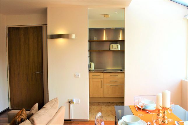 24, 24, City Reach, London photo 4