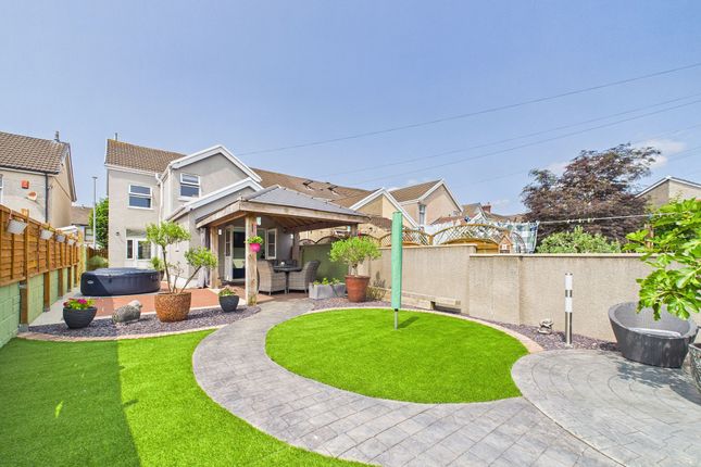 13 King George Avenue, Llanelli photo 4