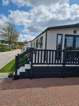 Mobile/park home for sale in Brigg Road, Caistor, Market Rasen