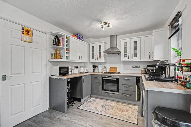 5, Hatton Crofts, Nottingham photo 3
