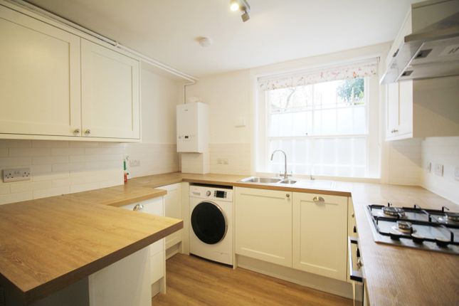 Basement Flat, 4, Battledown Approach, Cheltenham photo 4
