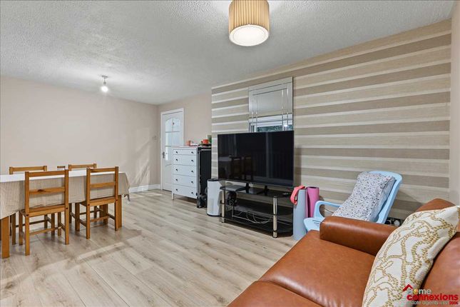 Whitehills Place, Murray, EAST KILBRIDE photo 4