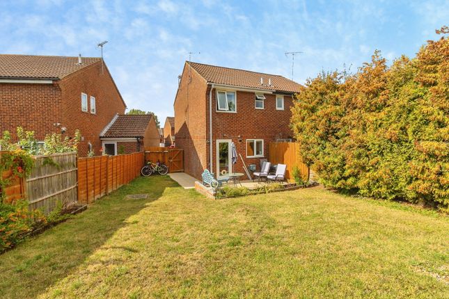 17, Perracombe, Milton Keynes photo 2