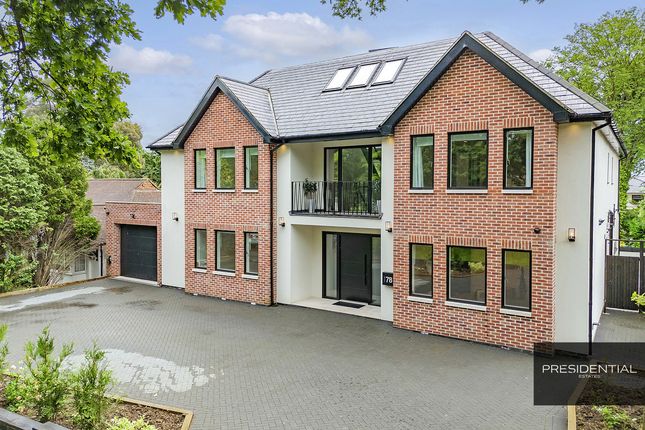 Thumbnail Detached house to rent in Bracken Drive, Chigwell
