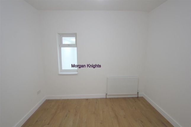 43, Grosvenor Road, Forest Gate photo 5
