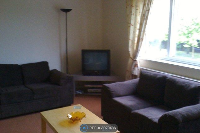 Newcastle Upon Tyne photo 2