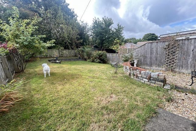 32, St. Bedes Close, Durham photo 5