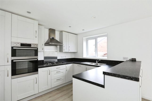 30, Fusilier Road, Cheshire photo 3