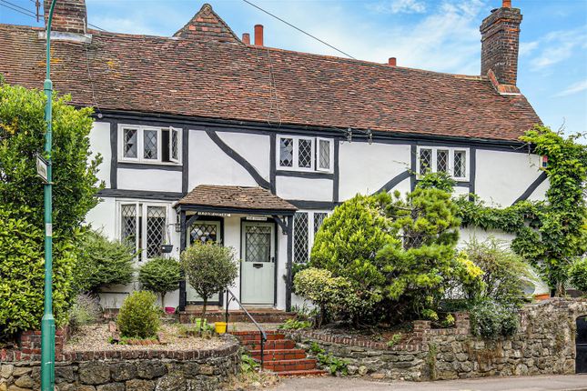 Thumbnail Terraced house for sale in London Road, Westerham