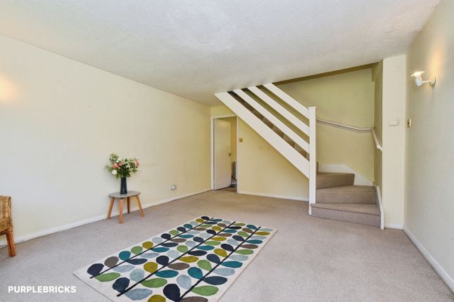 42, Rogers Meadow, Marlborough photo 3