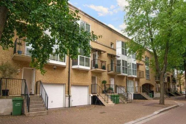 Thumbnail Terraced house to rent in Princes Court, Canada Water, London