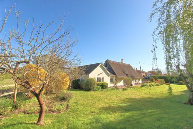 17, Hatley Road, Sandy photo 4