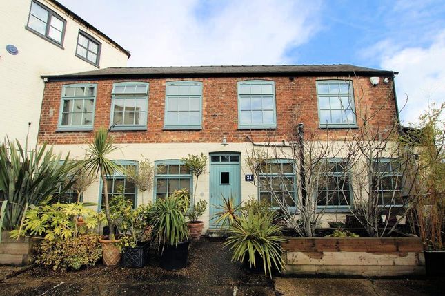 24 & 26, Bridge Street, Horncastle photo 2