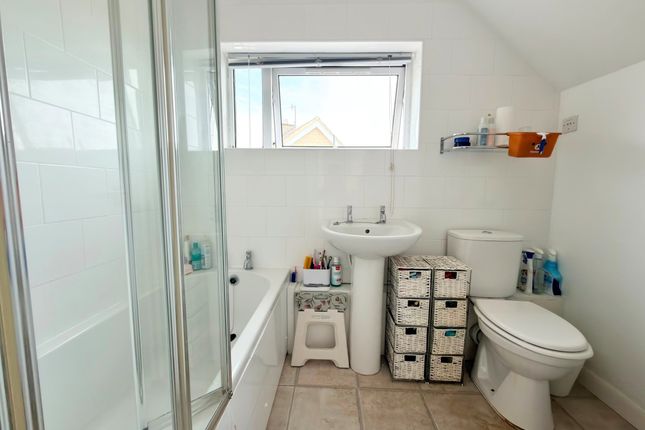 20, Hantone Hill, BATH photo 4