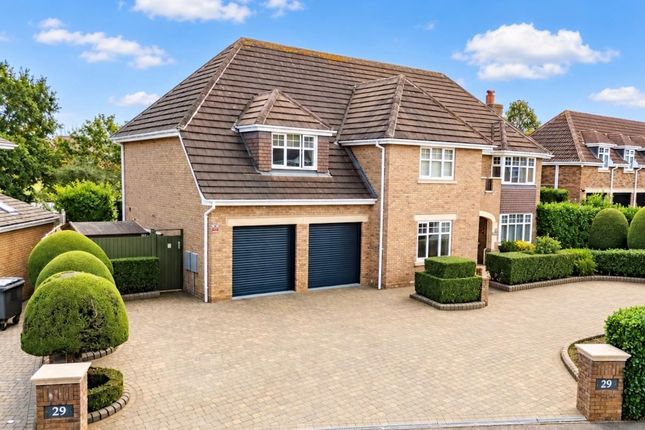 Turnberry Lane, Northampton photo 2