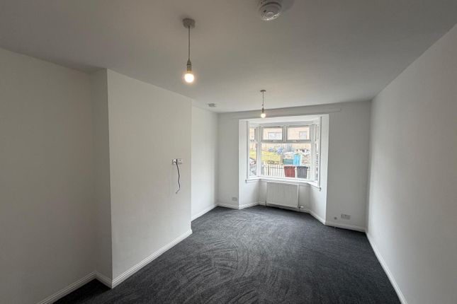 72, Haldane Terrace, Dundee photo 5