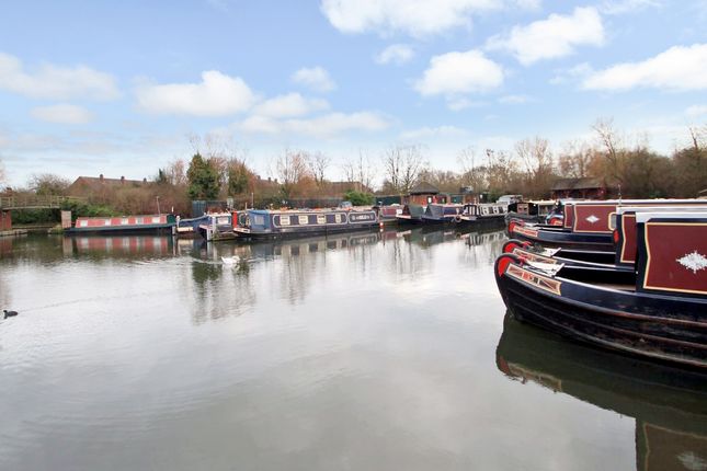 Thumbnail Flat for sale in Marina Approach, Hayes, Greater London