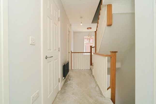The Moorings, Worsley Manchester photo 3