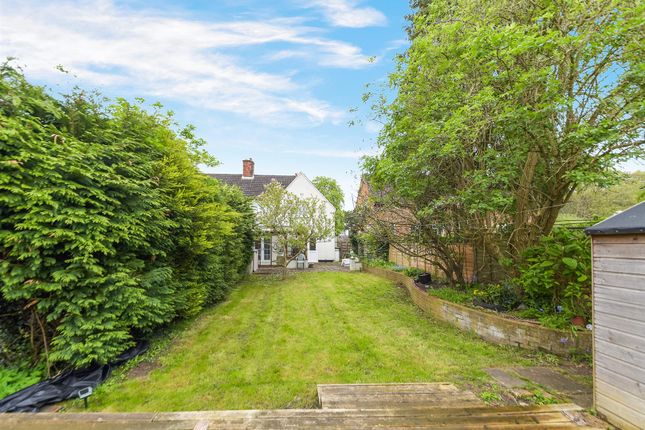 End terrace house for sale in Dorking Road, Epsom