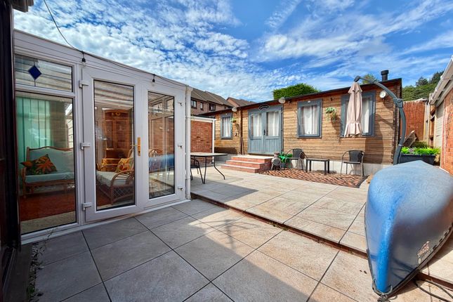 Deanvale, 4, Lower Road, Cinderford photo 3
