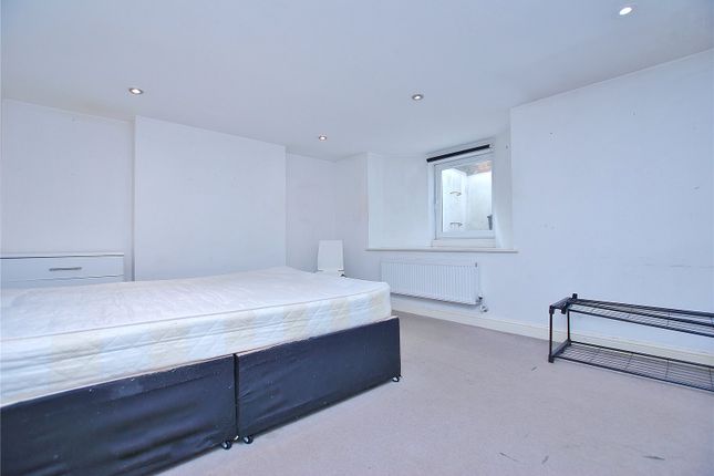 End terrace house to rent in Stoke Road, Guildford, Surrey