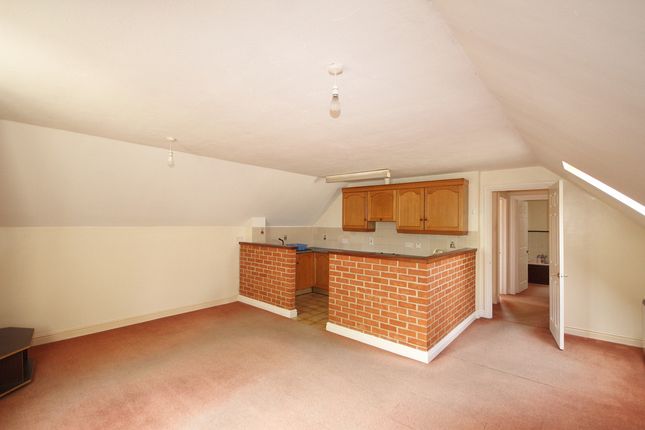 35a, Burford Road, Carterton photo 2