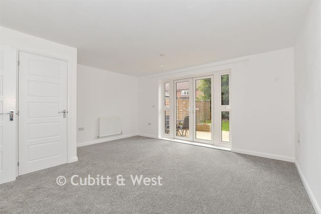 3-bed semi-detached on 6, Randall Way, Littlehampton, £350,000