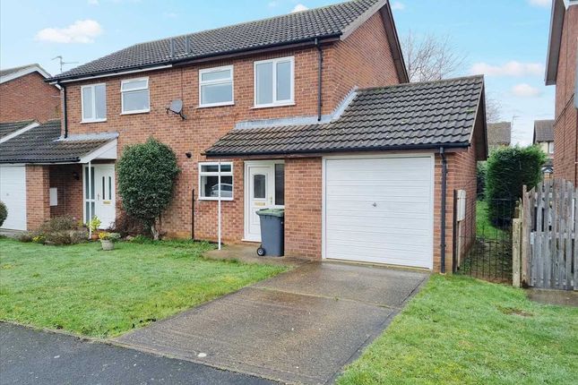 3-bed house on 18, Southfields, Sleaford, £175,000