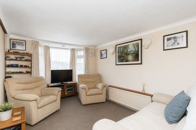 18, Ideal Park Homes, Eastleigh photo 2