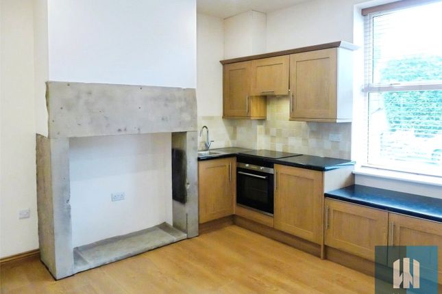 13, Delph Lane, Huddersfield photo 2