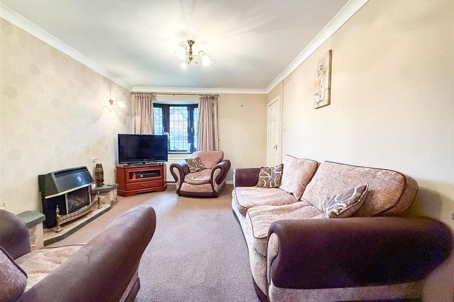22, Jasmin Way, Stoke-On-Trent photo 3