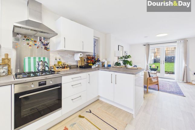 7 Stokesay Lane, Stafford photo 3