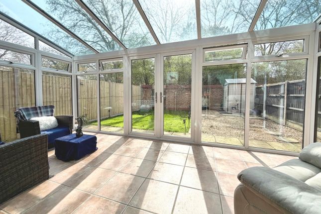 17, Homemead Drive, Bristol photo 3