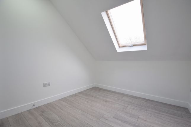 Terraced house to rent in Woodville Road, Cardiff