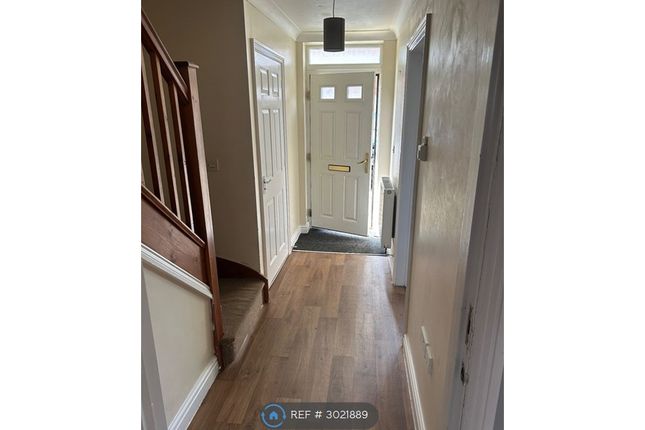 Tilling Close, Grantham photo 4