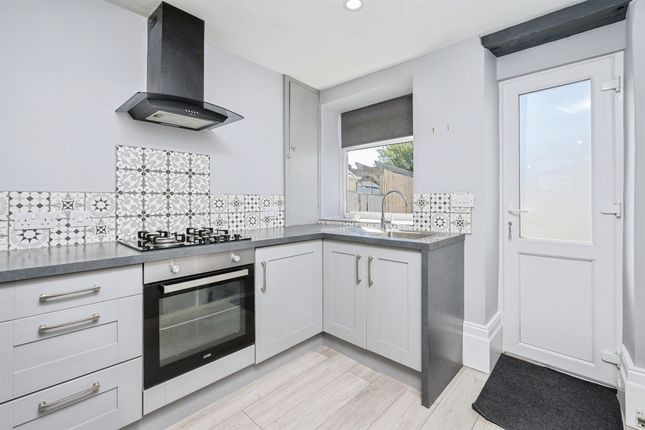 11, Western Road, Ivybridge photo 2