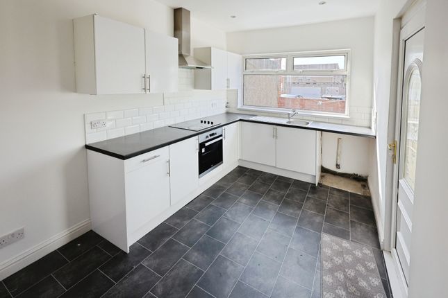 21, Manor Road, Bishop Auckland photo 4