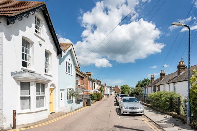 2-bed house on 80, Island Wall, Whitstable, £395,000