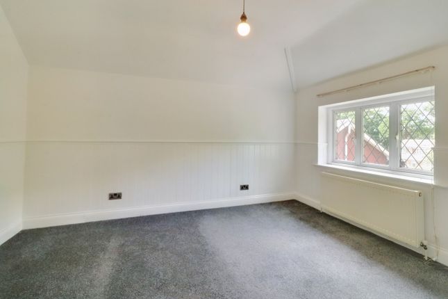 Detached house to rent in Uxbridge Road, Harrow