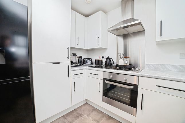 15, Drury Lowe Close, Ripley photo 2