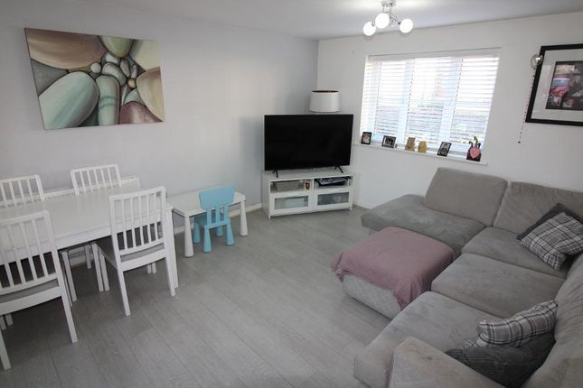 Flat 2, 31, Alderney Avenue, Milton Keynes photo 4