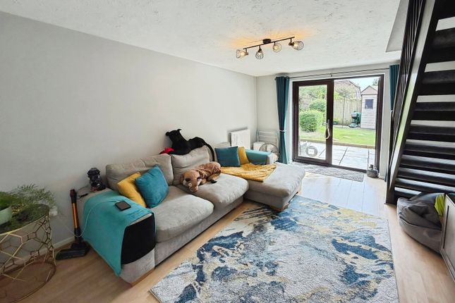3, Chantry Court, Swansea photo 3