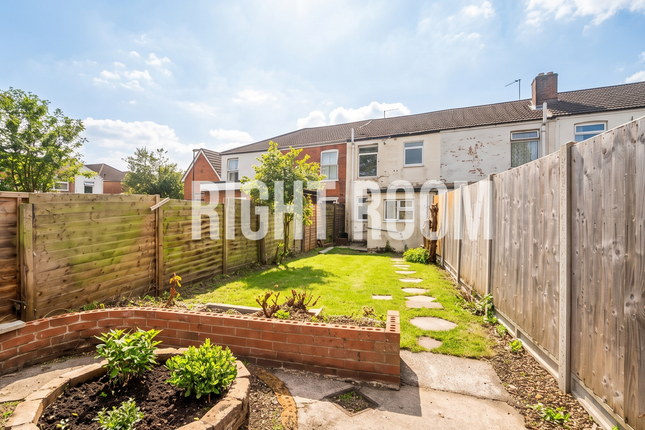 5 Burton Road, Southampton photo 4