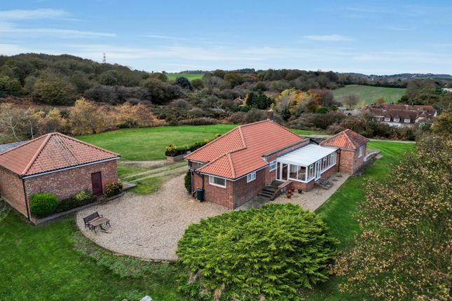 26 Mundesley Road, Cromer photo 2