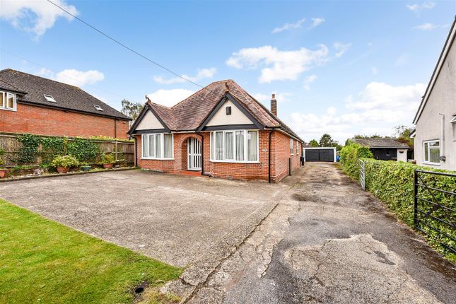 Detached bungalow for sale in Botley Road, North Baddesley, Hampshire