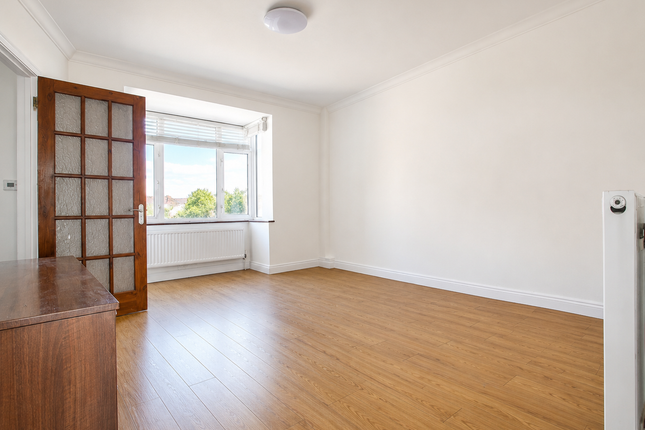 39, Spencer Road, Langley photo 2